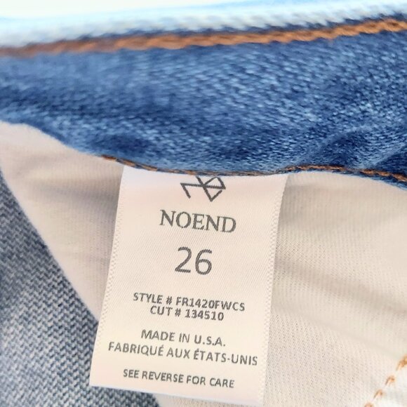 NOEND Denim Womens Size 26 Kick Flare Distressed Hem Jeans Medium Wash - Picture 8 of 9
